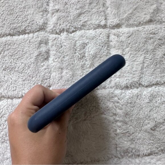 Apple | Navy Blue Iphone 11 Pro Max Phone Case - Picture 7 of 12